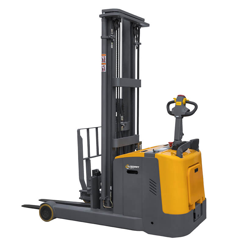 Штабелер самоходный c противовесом MBB09 (900 кг; 3 м; 24В / 100Ач) SMARTLIFT