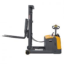 Штабелер самоходный CQD15R (1500 кг; 5,6 м; li-ion 25,6В / 225Ач, PV, EPS) SMARTLIFT