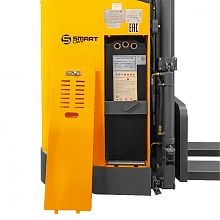 Штабелер самоходный с кабиной CDD15C (1500 кг; 6,5 м; li-ion 25,6В / 300Ач, PV, EPS) SMARTLIFT